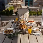 Olea Guest house
