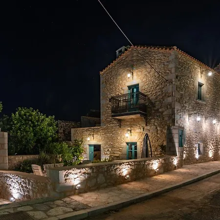 Konukevi Olea Pírgos Dhiroú