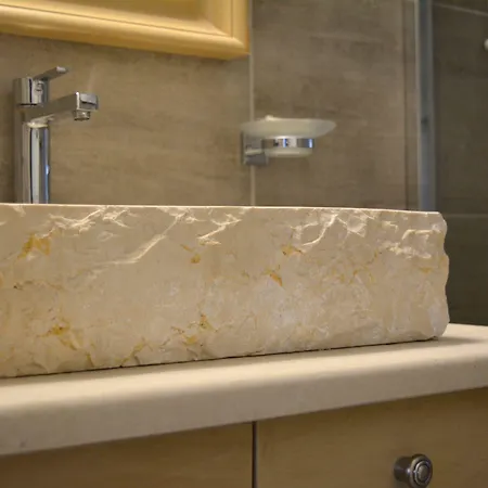 Olea 招待所 Pírgos Dhiroú