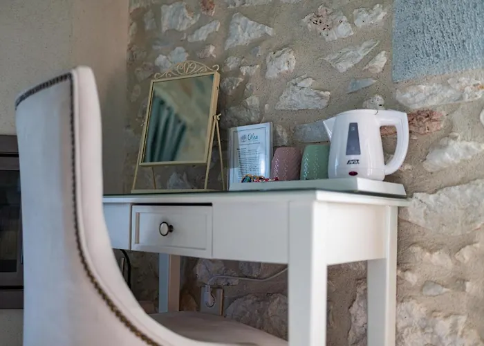 Gasthuis Olea Pírgos Dhiroú